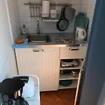 Apartamenty Wakacyjne Al-Mare 게스트하우스 *
