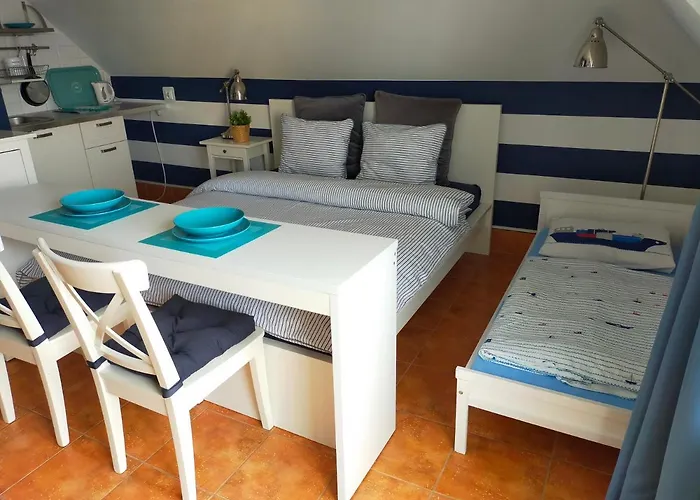 Гостевой дом W Al-mare Ястшембя-Гура