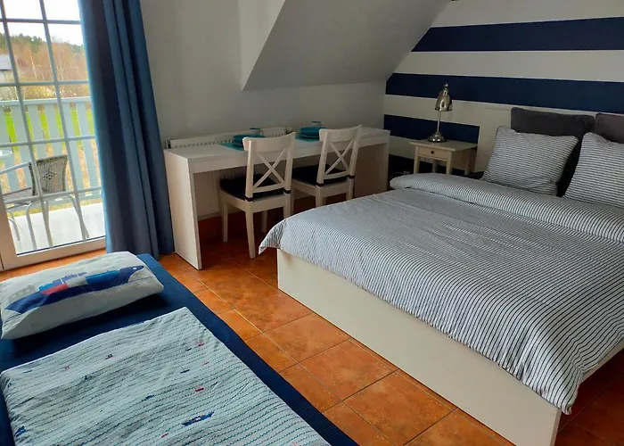 W Al-mare Gæstehus *