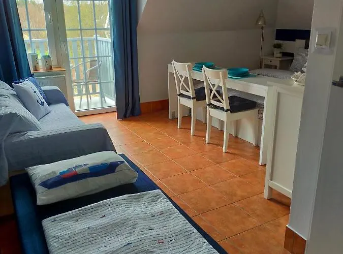 Гостевой дом W Al-mare Ястшембя-Гура